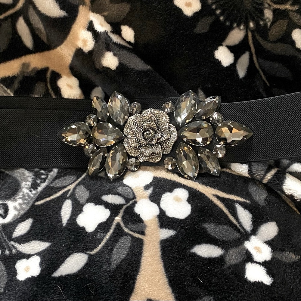 Black rhinestone accent belt